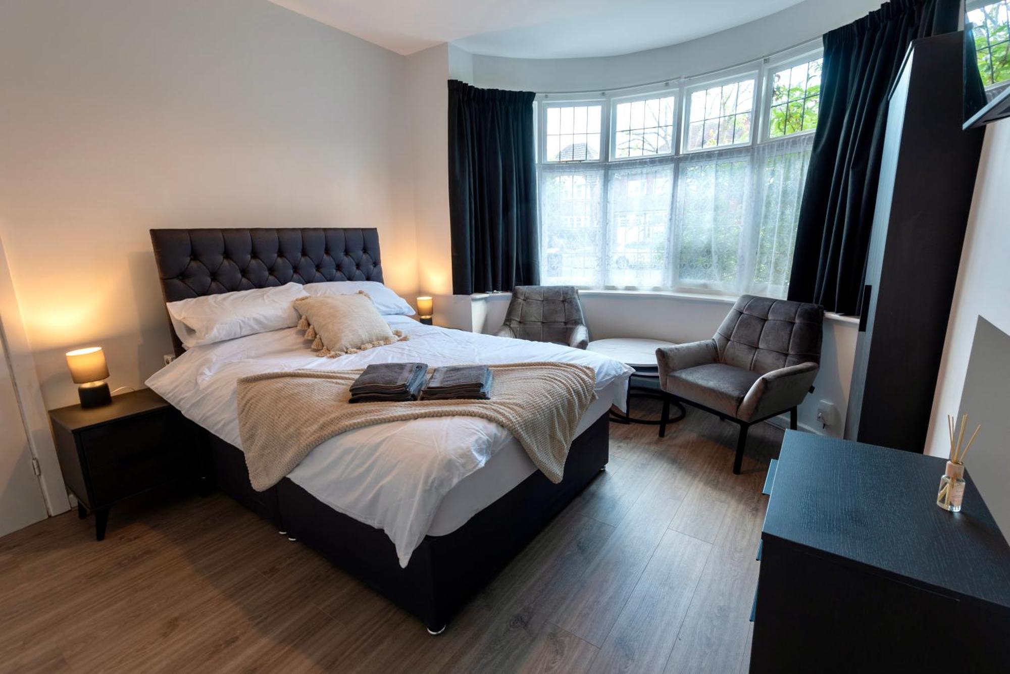 Single Room In Brand New 5 Bedroom Home BW Room 2 Solihull Exterior photo